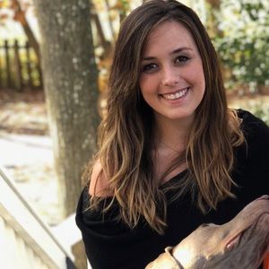 Meet your Posher, Lauren